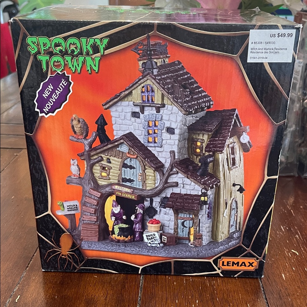 Lemax Spooky Town- Witch And Warlock Residence